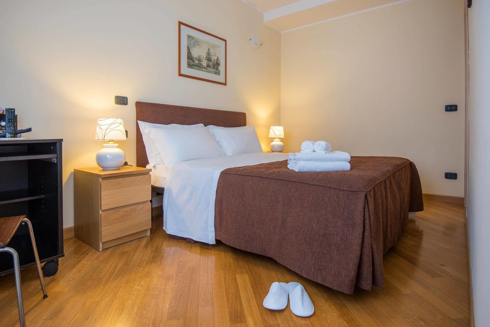 Apartahotel Corvetto Porto Di Mare Milán